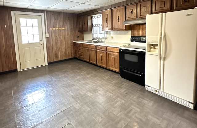 Photo of 117 E Burd St