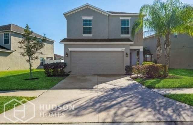 1941 Hawks View Drive