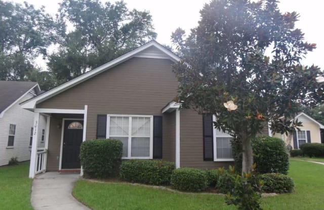 3012 Amy Cir - 3012 Amy Circle, Valdosta, GA 31604