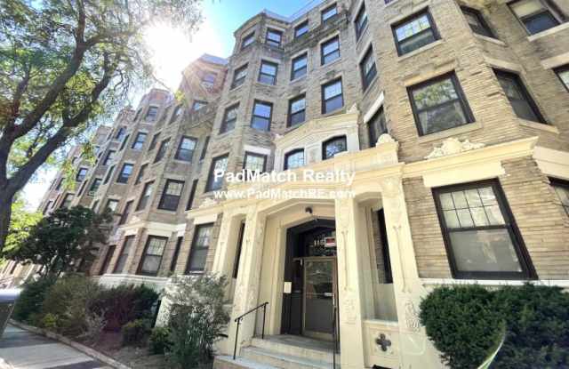 Photo of 115 Saint Stephen St.