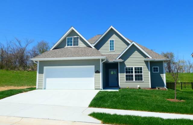 3 Bedroom 2 Bathroom in South - 3521 Barcus Court, Columbia, MO 65203