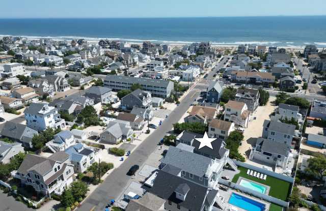 Photo of 119 2nd Avenue