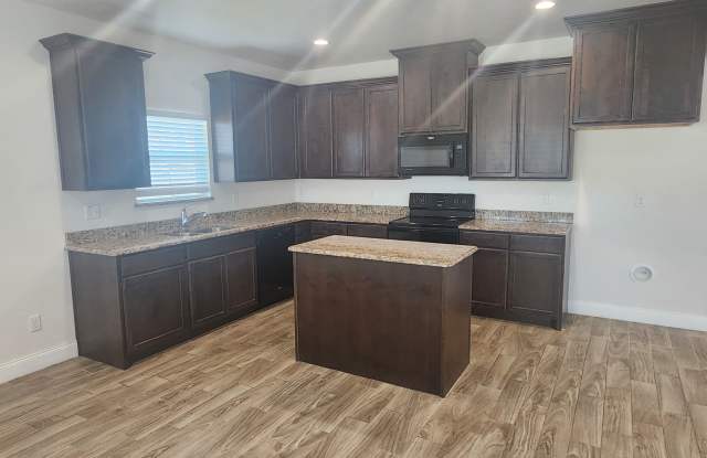 1707 Manor Garden Curv