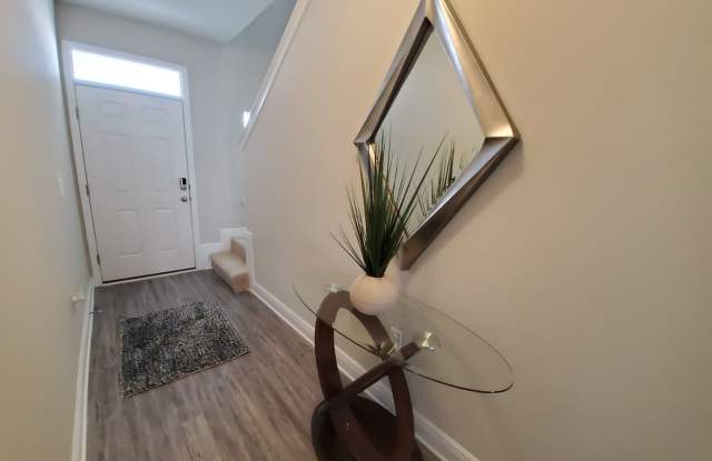 5764 Callaway Circle