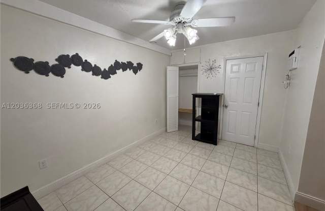 1061 NE 137th St