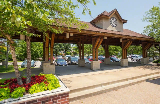 Kirkwood Station Plaza