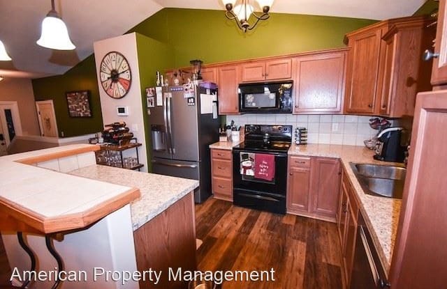 5204 Fossilridge Ct. - 5204 Fossilridge Court, Manhattan, KS 66503