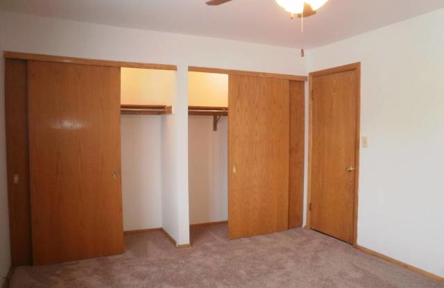 Photo of Cecil Gardens Apartment Homes