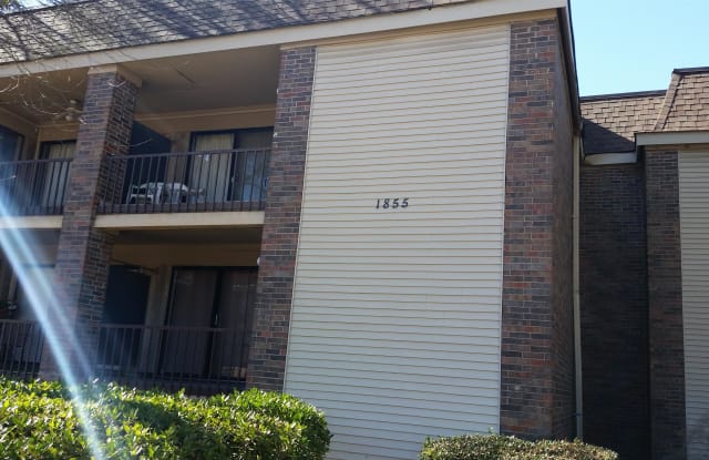 1855 W. Poplar Woods Cir #306 - 1855 Poplar Woods Cir W, Germantown, TN 38138