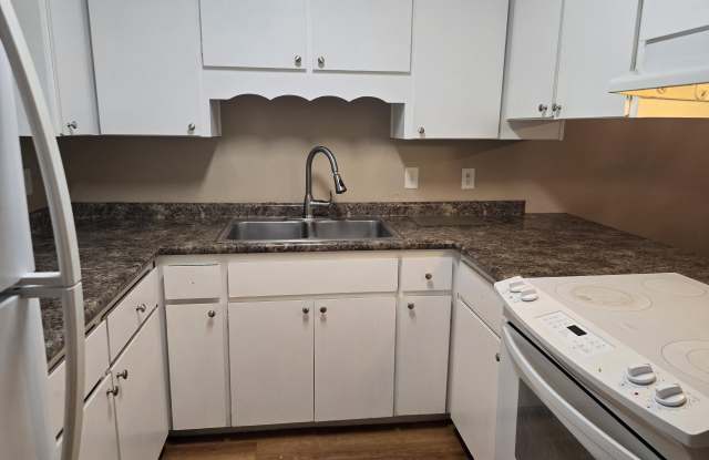 17 7th Street unit: 2