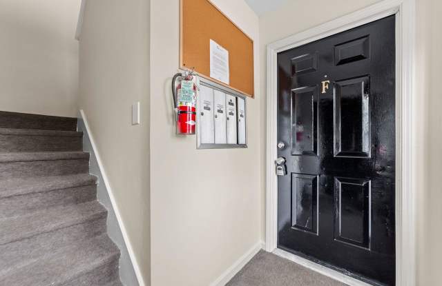 Two bedroom, 1.5 bath apartment home at Harden Crossing