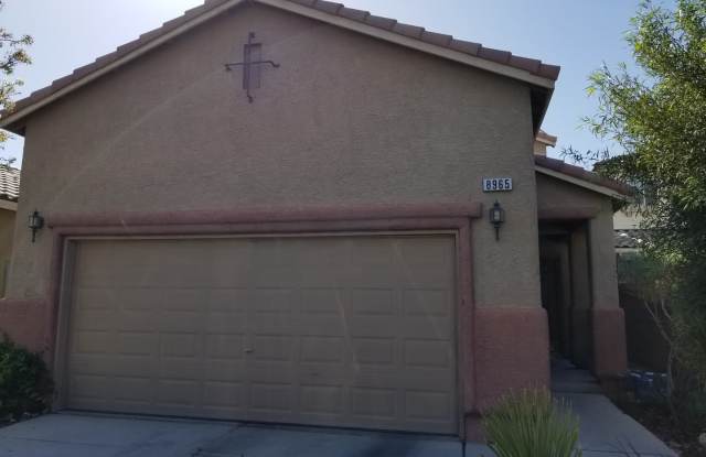 Beautiful 4 bed, 3 bath Southwest Home! - 8965 College Green Street, Clark County, NV 89148