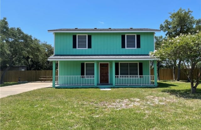 121 W Linden St - 121 West Linden Street, Aransas County, TX 78382