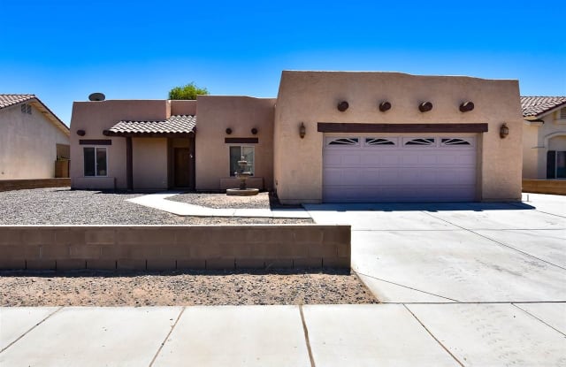 10745 E 38 LN - 10745 East 38th Place, Fortuna Foothills, AZ 85365