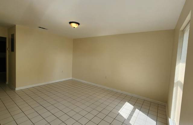 3421 Golden DriveApt. D