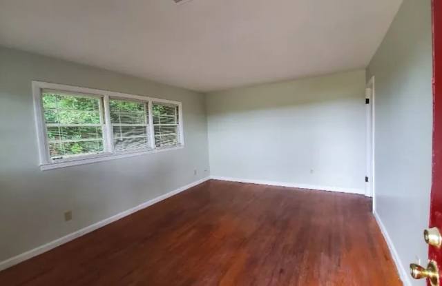 Photo of Room in 3 Bedroom Home at Metropolitan Pkwy SW