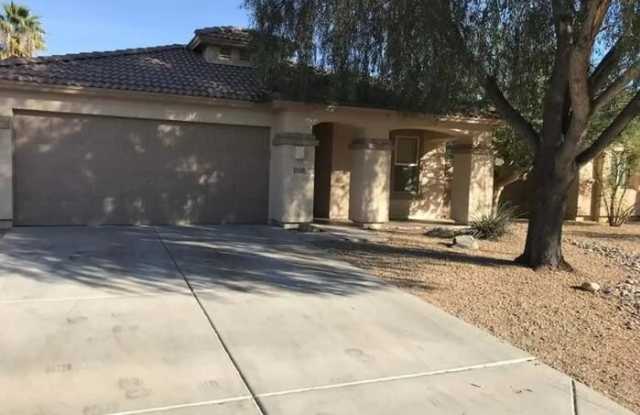 15450 West Mercer Lane