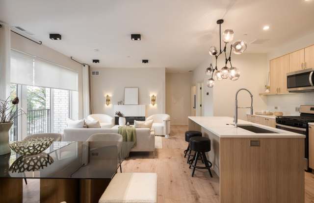 8015 W Belmont Avenue unit: 104