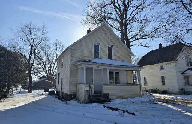 827 Dawson Street