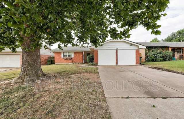 216 Klondike Dr