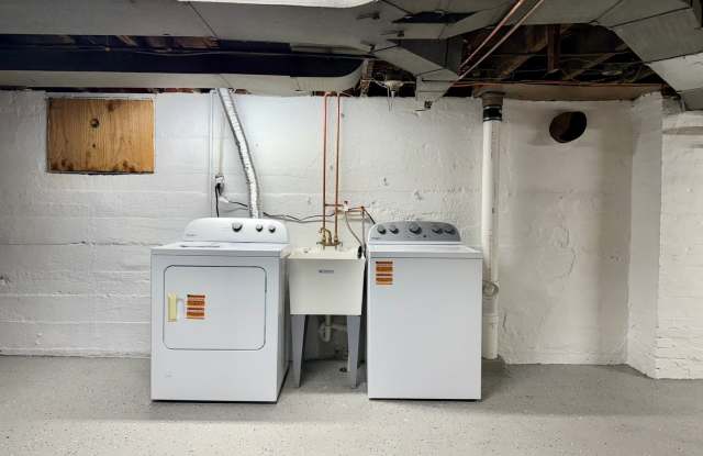 Updated 2BR townhouse with office now available!