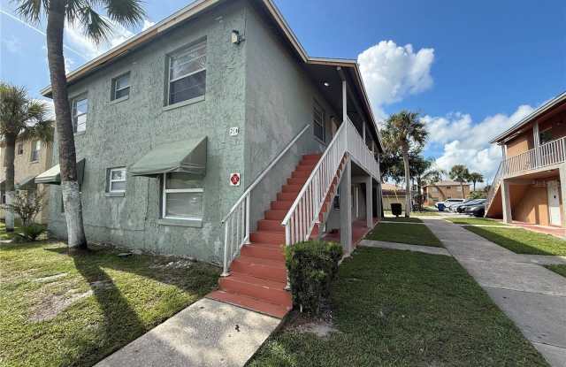 708 MICHIGAN Court