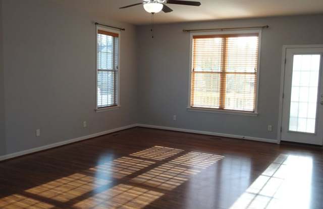 3 Bedrooms, 2.5 Bathrooms Single Family Home