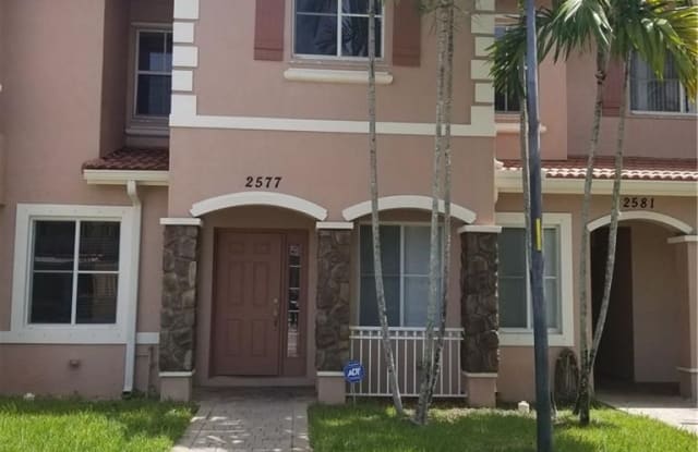 2577 SW 82nd Ave - 2577 SW 82nd Ave, Miramar, FL 33025