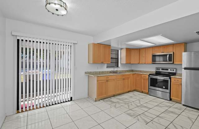 2 Bedroom Townhouse available now!