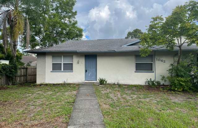 Photo of 1042 Oak StreetUnit A