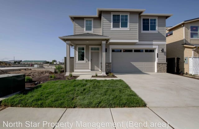 20740 SE Iron Horse Ln - 20740 Southeast Iron Horse Lane, Bend, OR 97702