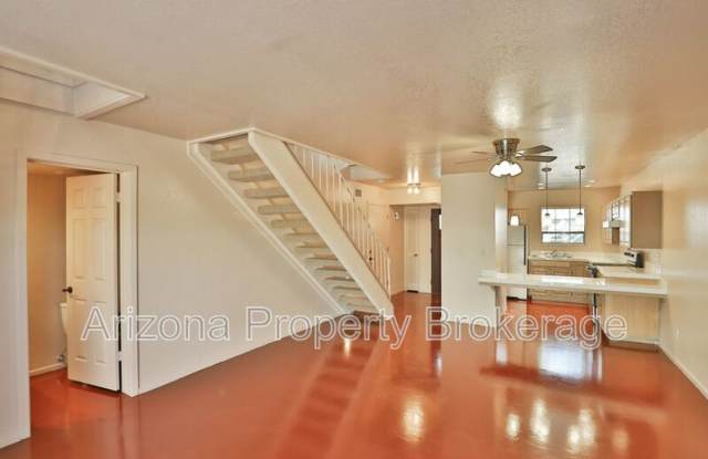 Photo of 373 E. Coronado Rd.