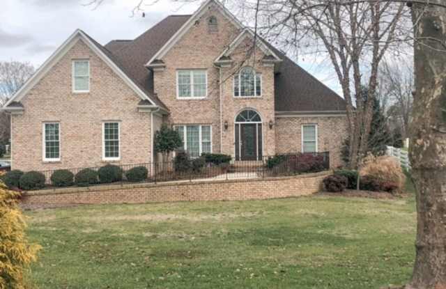 6501 Horseman Trl - 6501 Horseman Trail, Summerfield, NC 27358