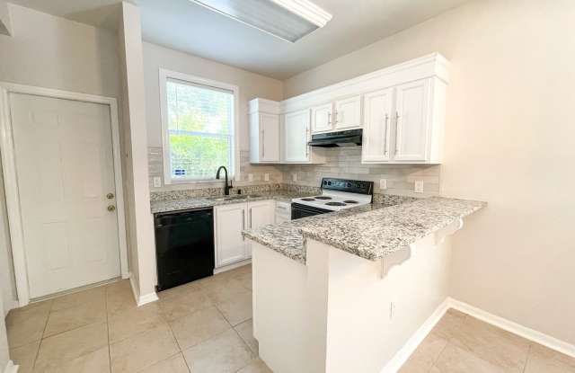 Victoria Station #123