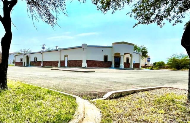 2448 El Indio Hwy - 2448 El Indio Highway, Eagle Pass, TX 78852