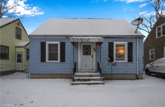 46 Ladner Ave - 46 Ladner Avenue, Buffalo, NY 14220