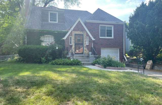 1616 N 52nd St.