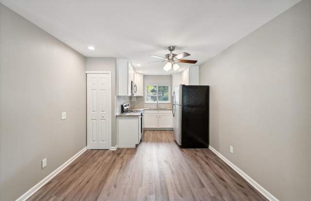 3808 Sylvania Ave