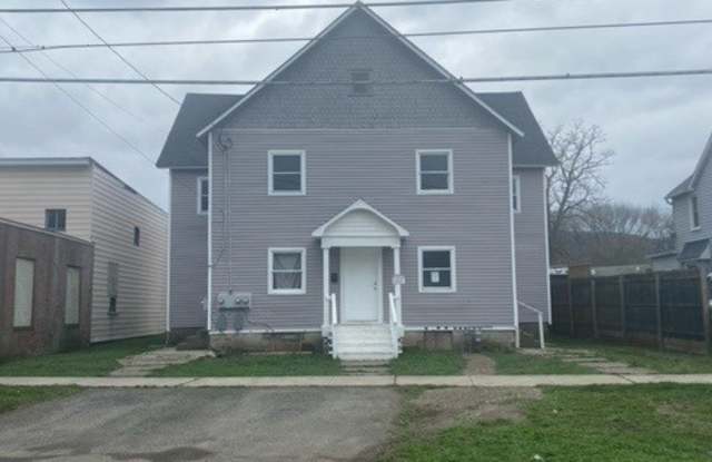 141 Prescott Ave