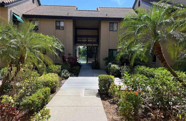 5617 ASHTON LAKE DRIVE