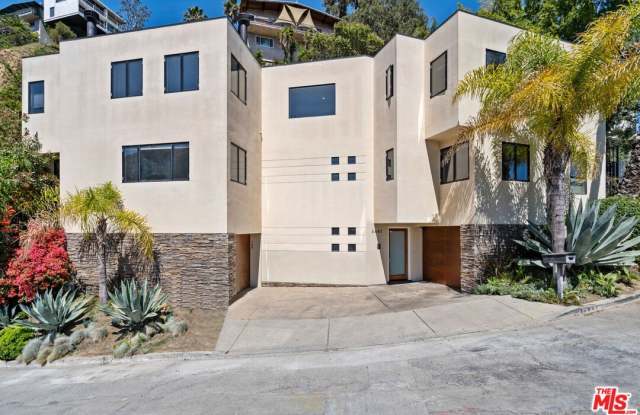 Photo of 6441 BRYN MAWR Dr