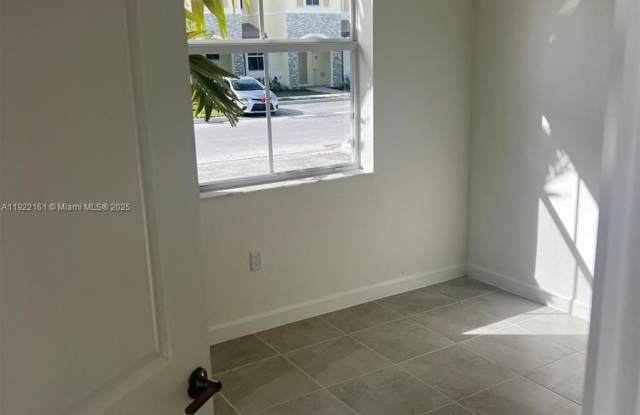 2630 Southeast 27th Court