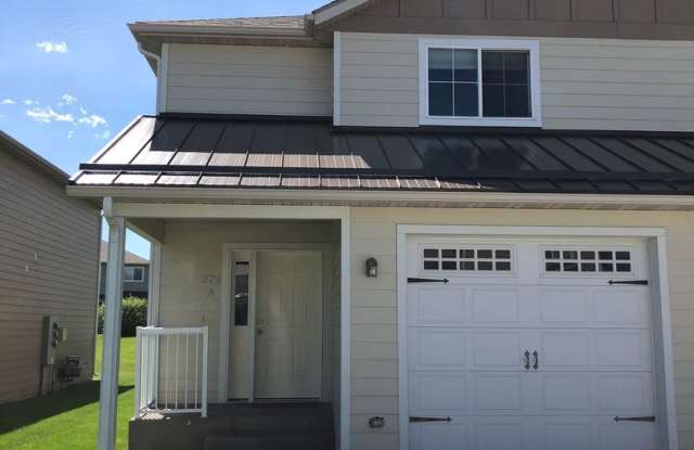 Spacious Property with Lovely Greenspace