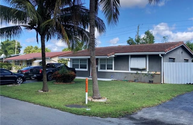 331 NE 41st St - 331 Northeast 41st Street, Oakland Park, FL 33334