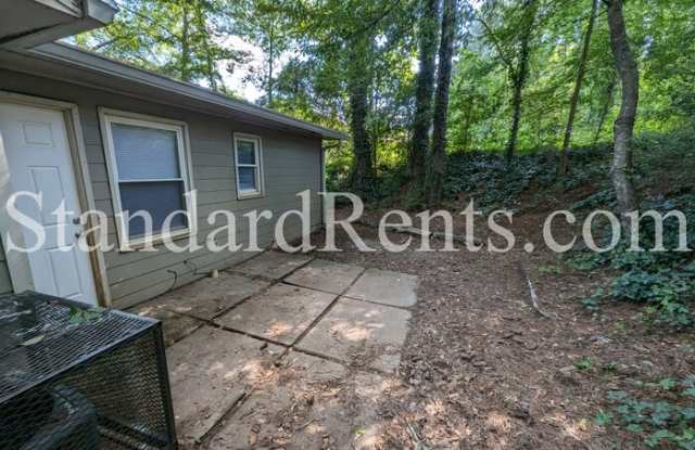 461 Booth Circle Southwest