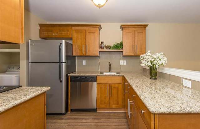 Photo of College Park Apartments