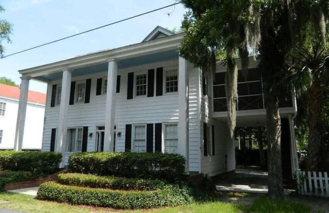 1217 North Street - 1217 North Street, Beaufort, SC 29902