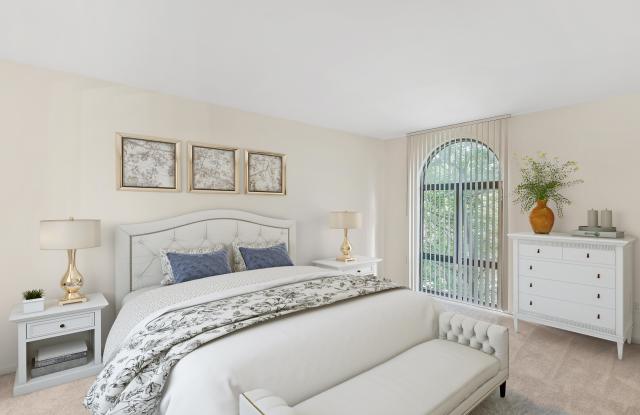 The Commons of McLean