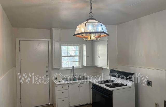 3015 39th Street - B