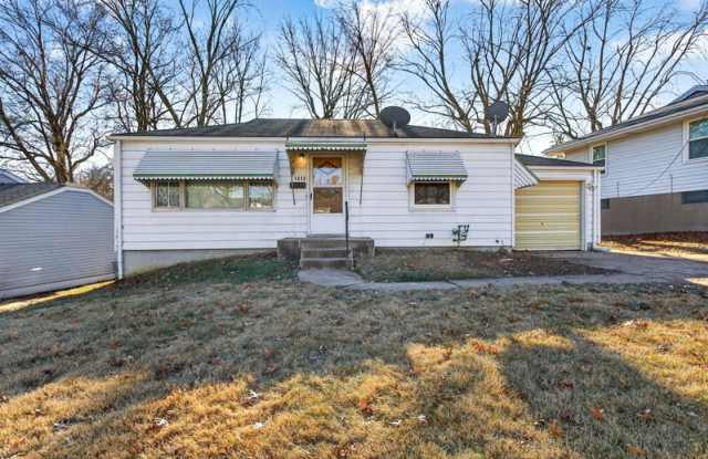 Photo of 1414 Comet Drive